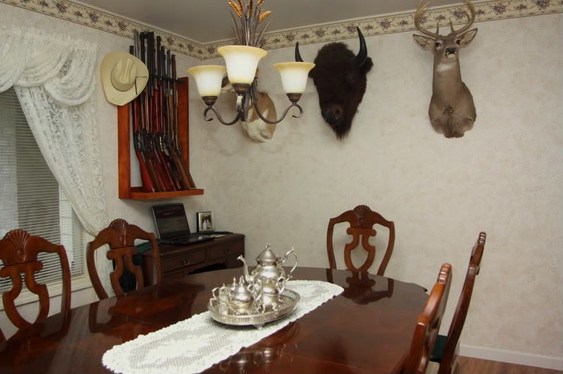 diningroom.jpg