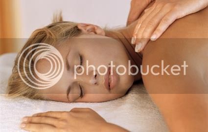 woman-getting-massage-425tp082009_zps410dc89b.jpg