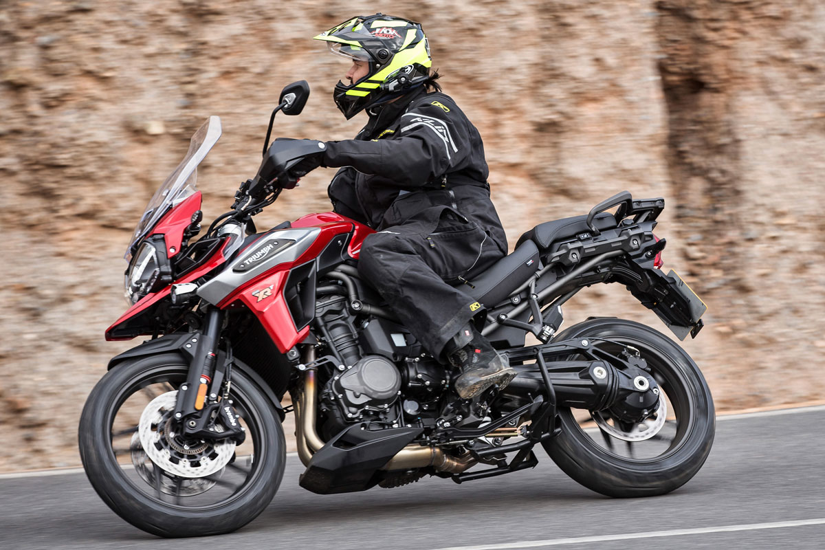 Triumph-Tiger-1200-2018-Test-Review-13.jpg