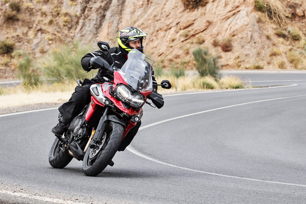 Triumph-Tiger-1200-2018-Test-Review-12.jpg