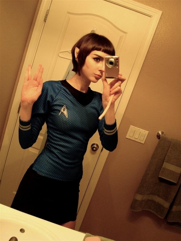 star-trek-cosplay-4371-1260413142-13.jpg