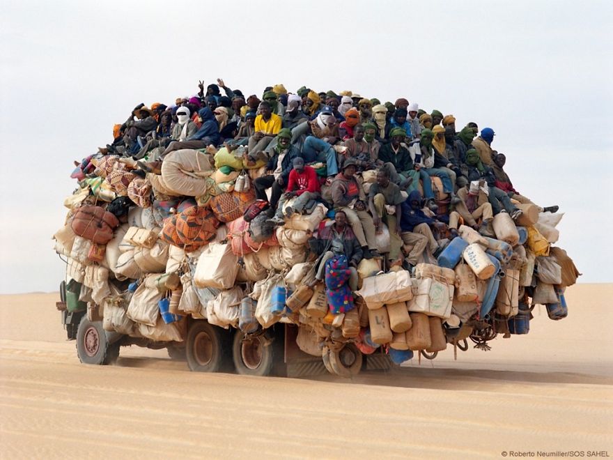 The-most-overloaded-vehicles-of-all-times.1__880.jpg