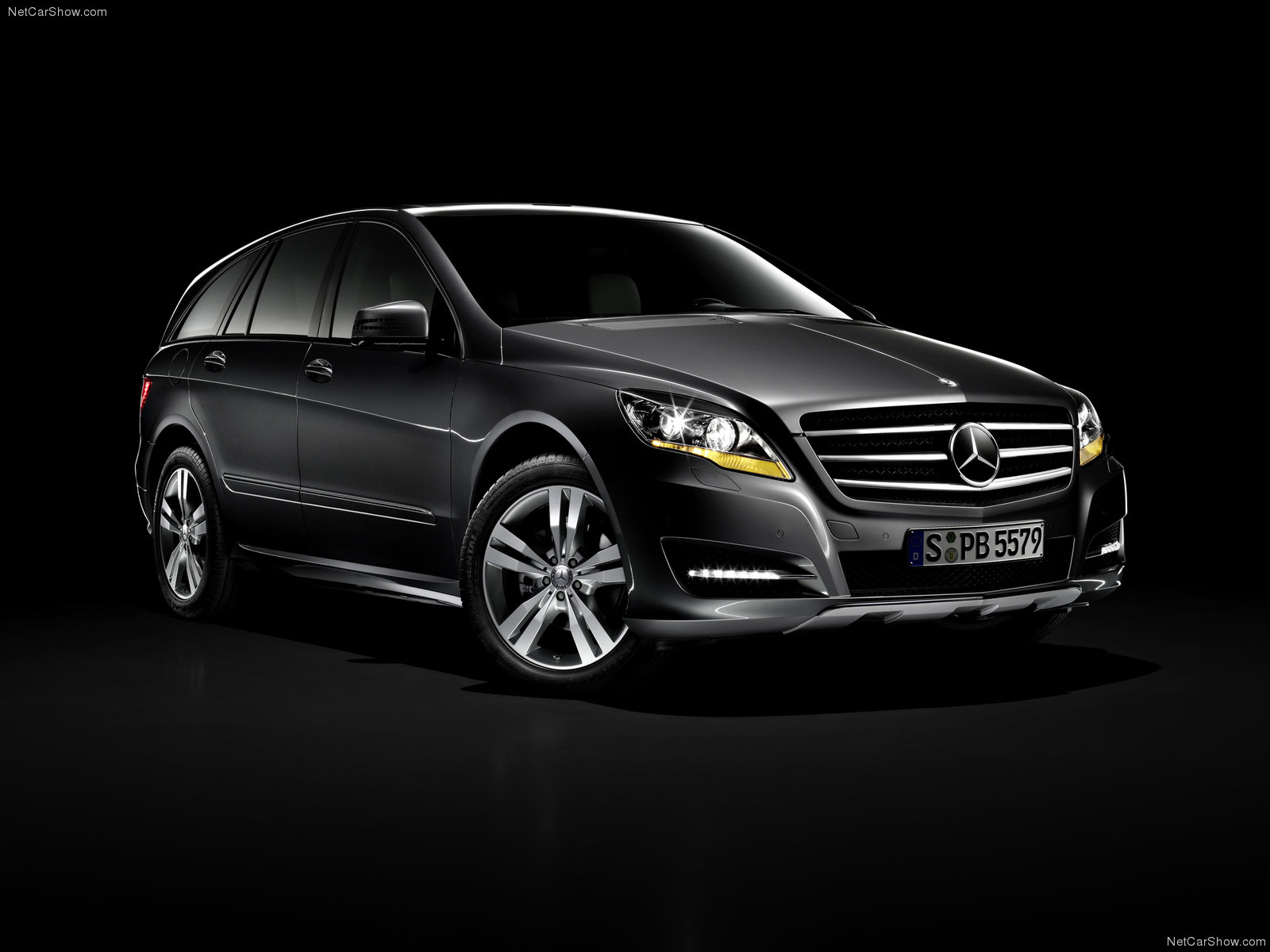 mercedes-benz-r-class_2011_1600x1200_wallpaper_10.jpg