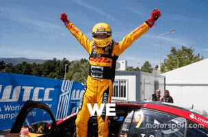 we did it friday GIF by Tom Coronel