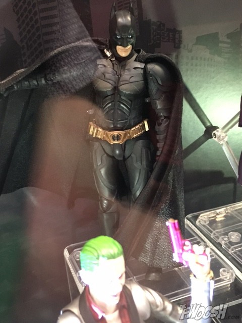 Bandai-SH-Figuarts-Dark-Knight-Batman-New-York-Comic-Con-01.jpg