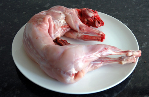 How_to_butcher_a_rabbit_at_home.jpg