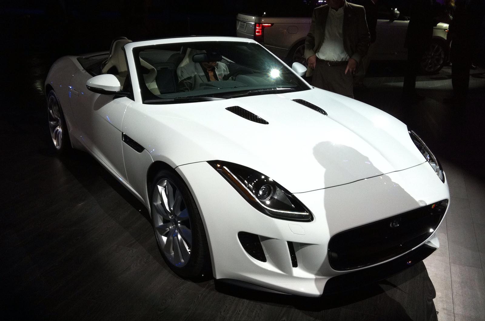 Jaguar-F-type-LA.jpg