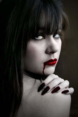 vampire-vampires-24176682-300-450.jpg