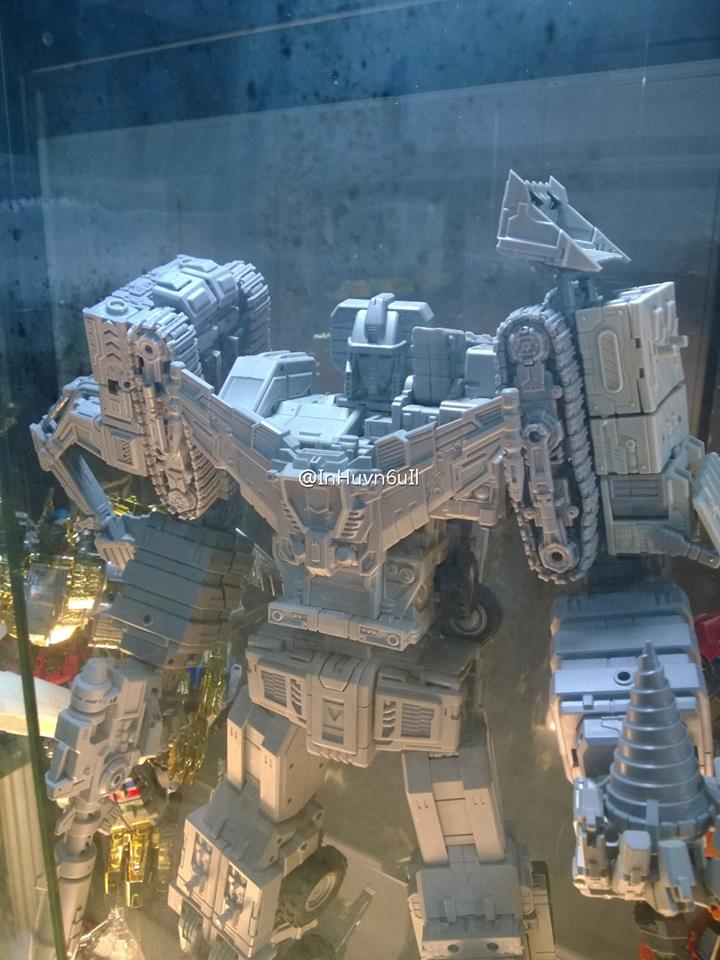 Toyworld-Devastator-01.jpg