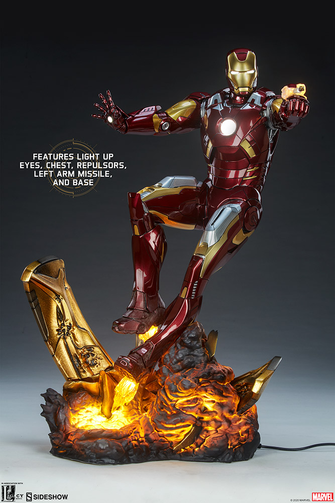 Iron-Man-Mark-VII-Maquette-3.jpg