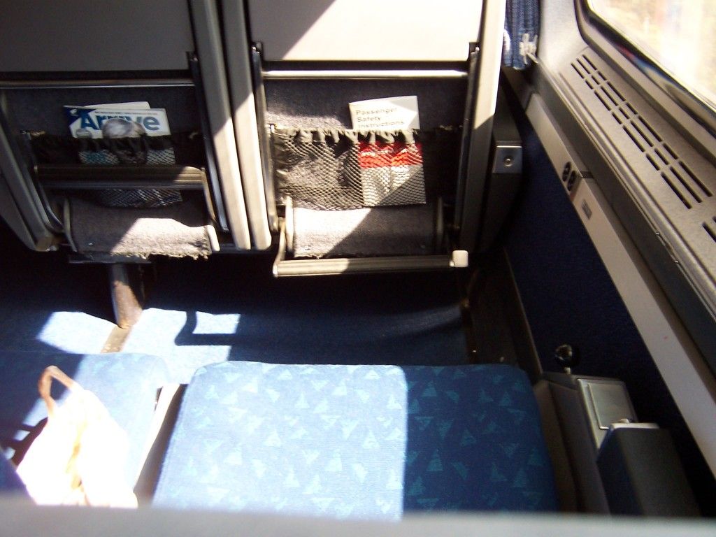 Amtrak2009004_zps40c98583.jpg