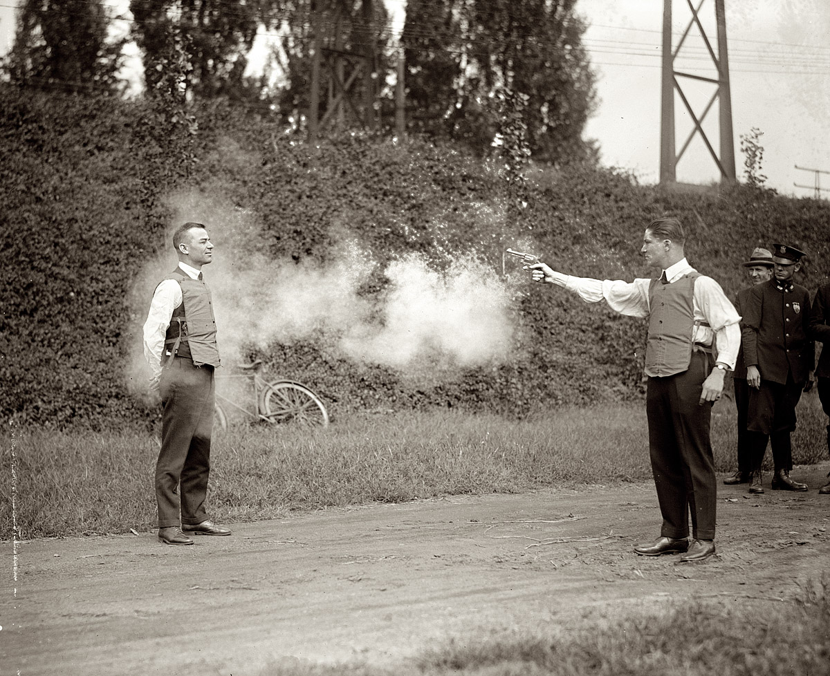 Testing_bulletproof_vest_1923.jpg