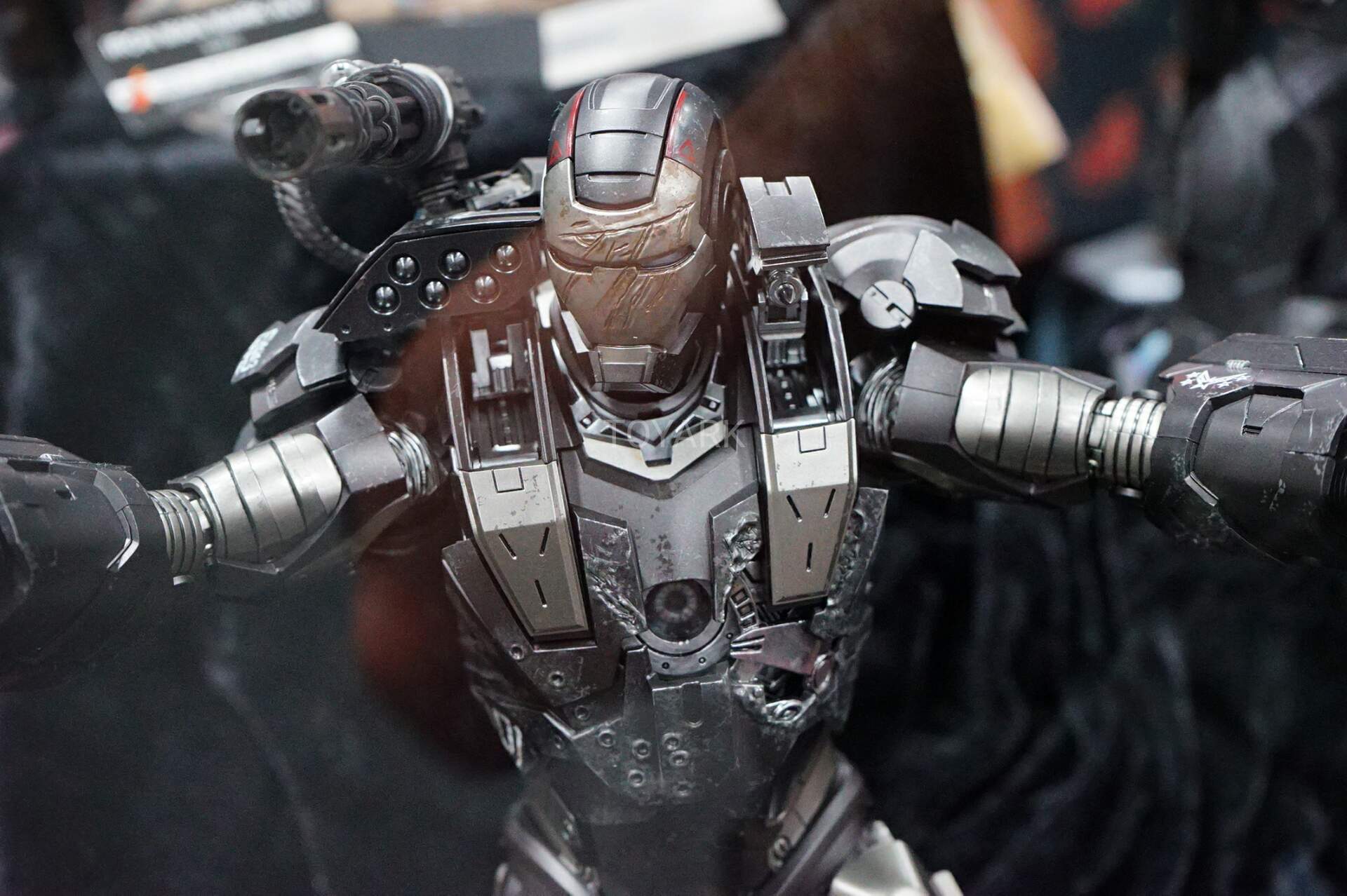 SDCC-2016-Hot-Toys-Marvel-Civil-War-024.jpg