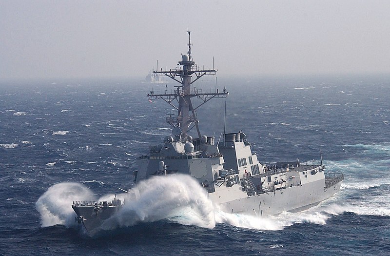 800px-USS_Howard_DDG-83.jpg