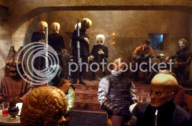 cantina_denizens_1.jpg