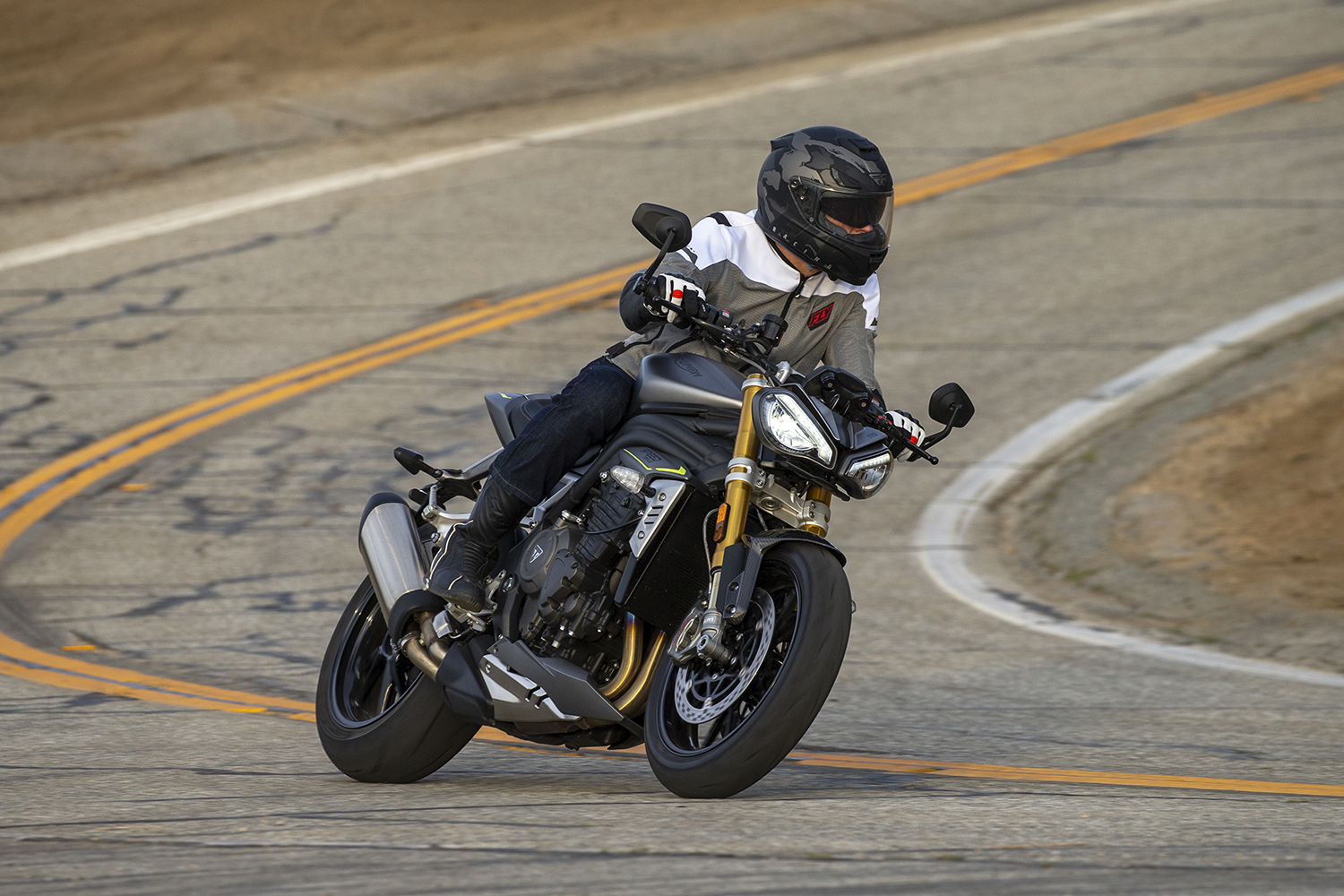 2021 Triumph Speed Triple 1200 RS review