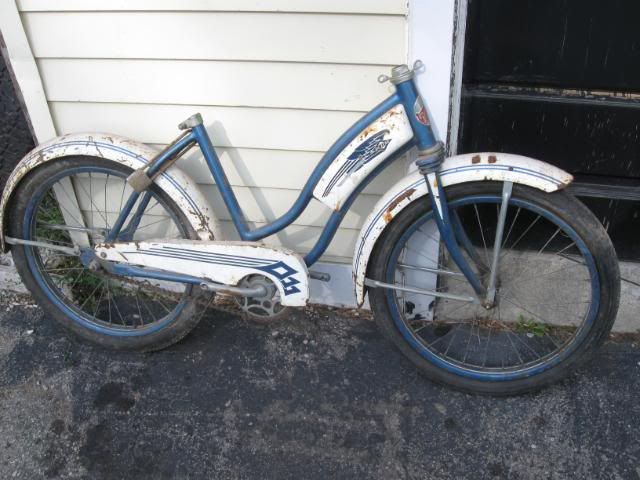 Bikes7077.jpg