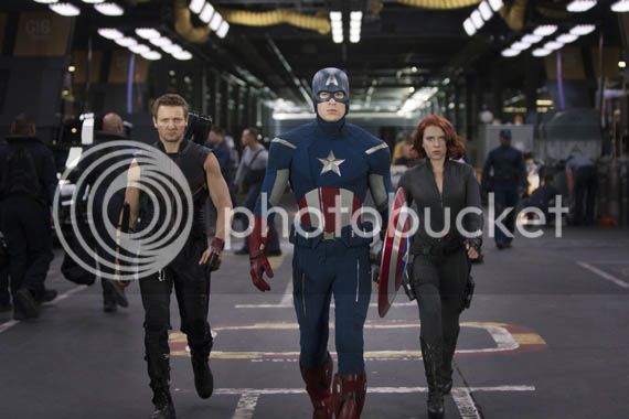 the-avengers-captain-america-hawkeye-black-widow.jpg