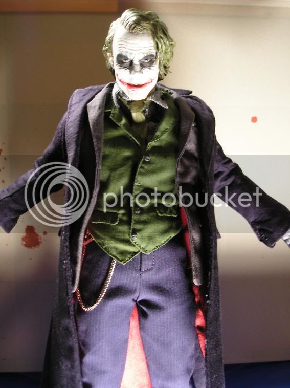 HotToysJoker044.jpg