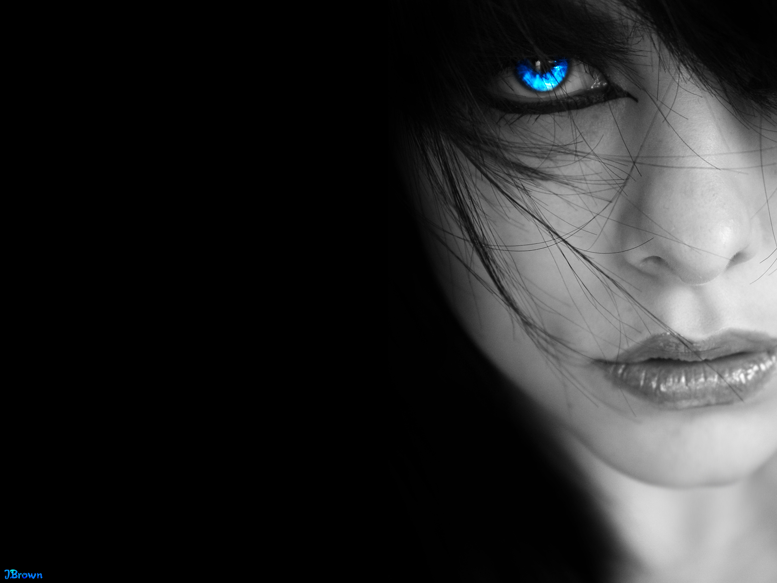 blue-eye-wallpaper.jpg