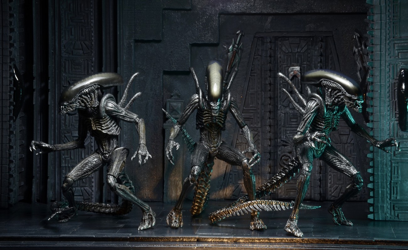 neca-series-7-06.jpg