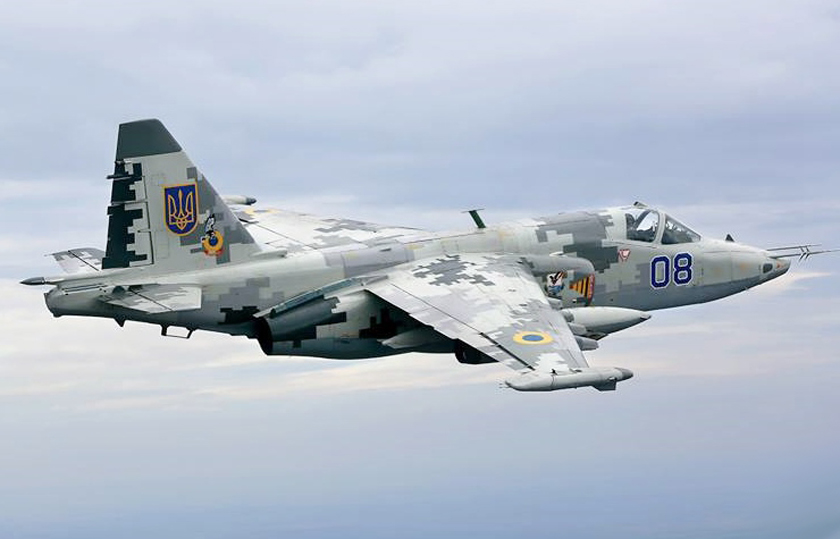 Sukhoi_Su-25_in_Ukrainian_service_269_n_%28cropped%29.jpg