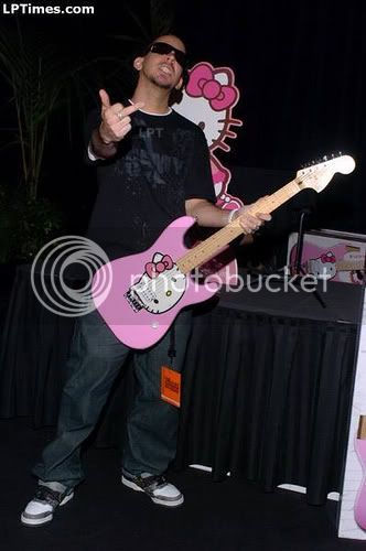 MikeandaPinkHelloKittyGuitar.jpg