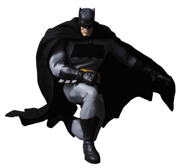 RAH-Dark-Knight-Returns-Batman-5.jpg