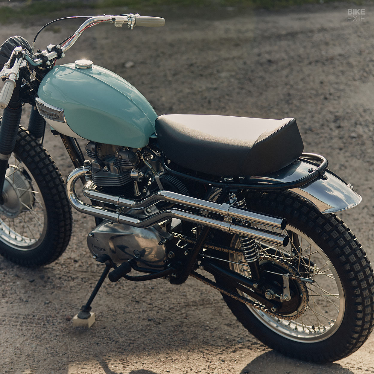 Triumph TR6 desert sled by Hello Engine