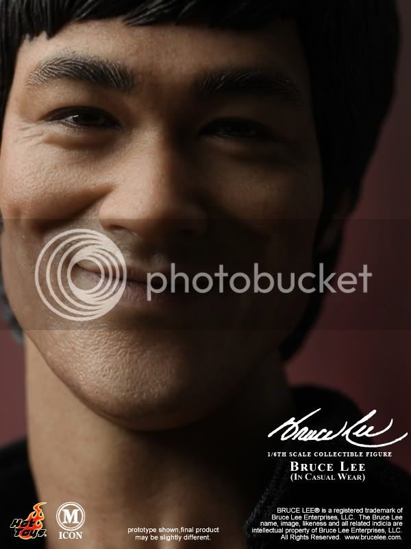 HotToys_BruceLee_InCasualWear_11.jpg