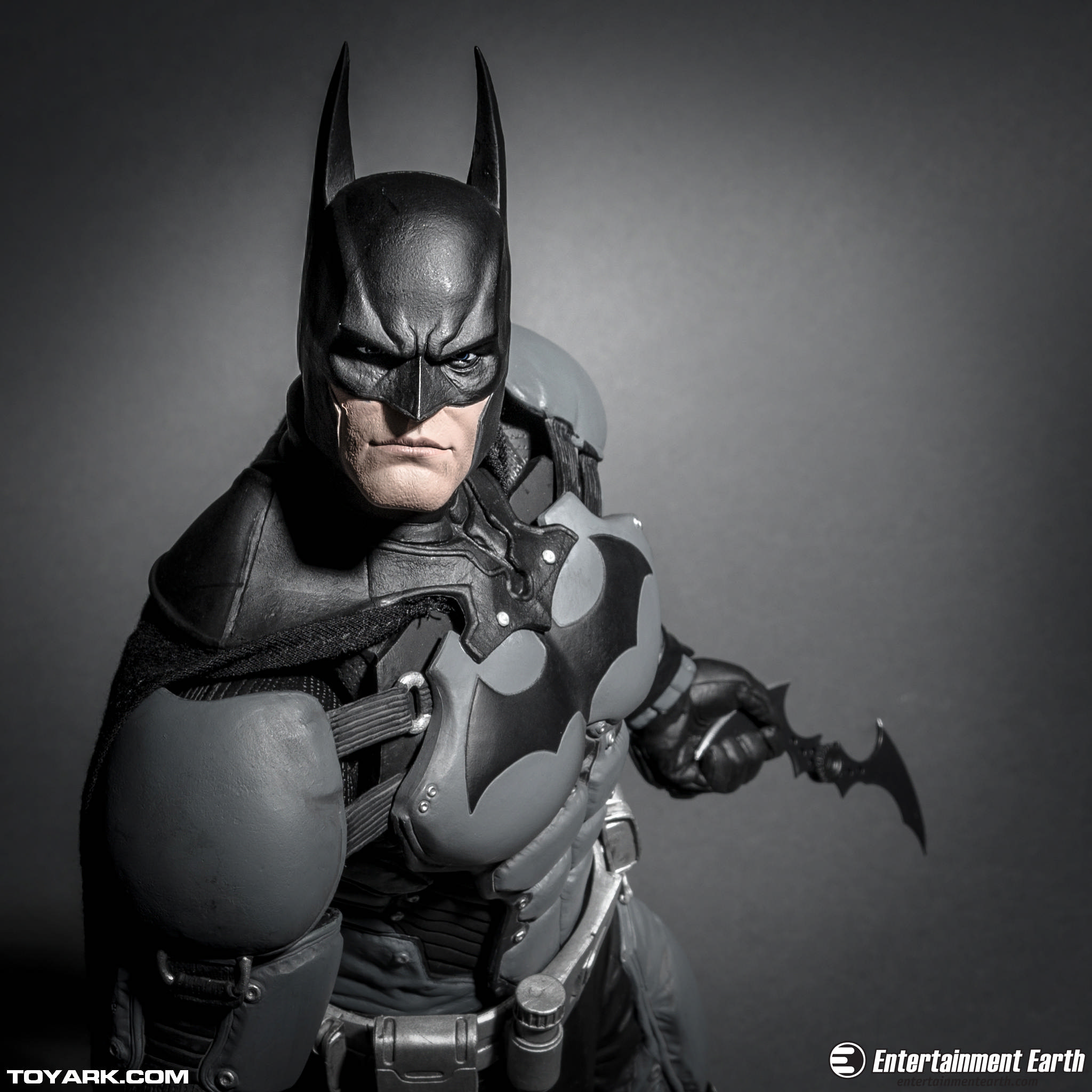 NECA-Arkham-Batman-036.jpg
