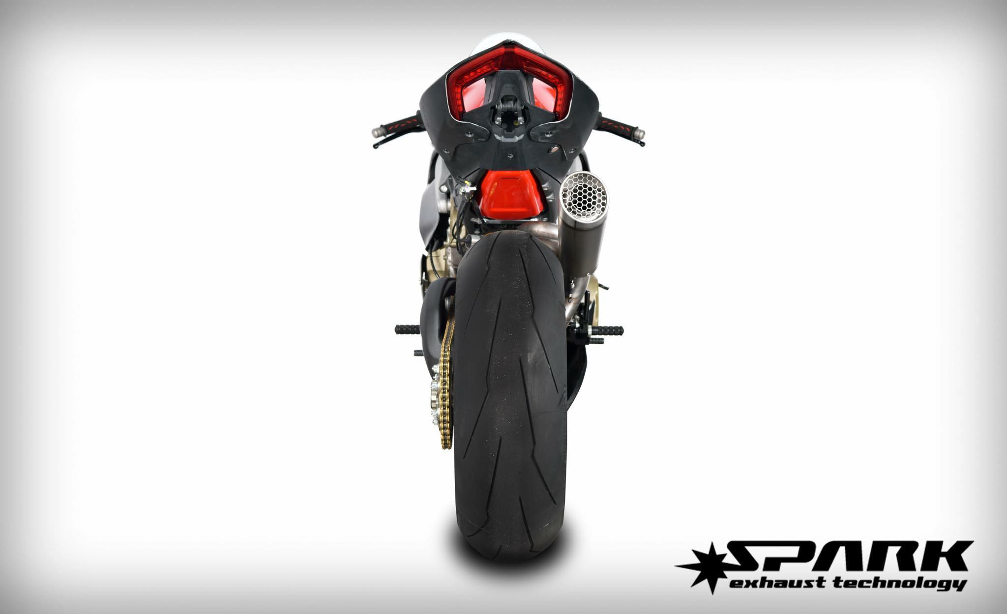 panigale-v4-scarico-spark-3.jpg