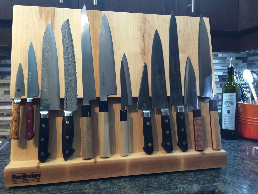 Why Your Kitchen Needs A Magnetic Knife Holder – Dalstrong