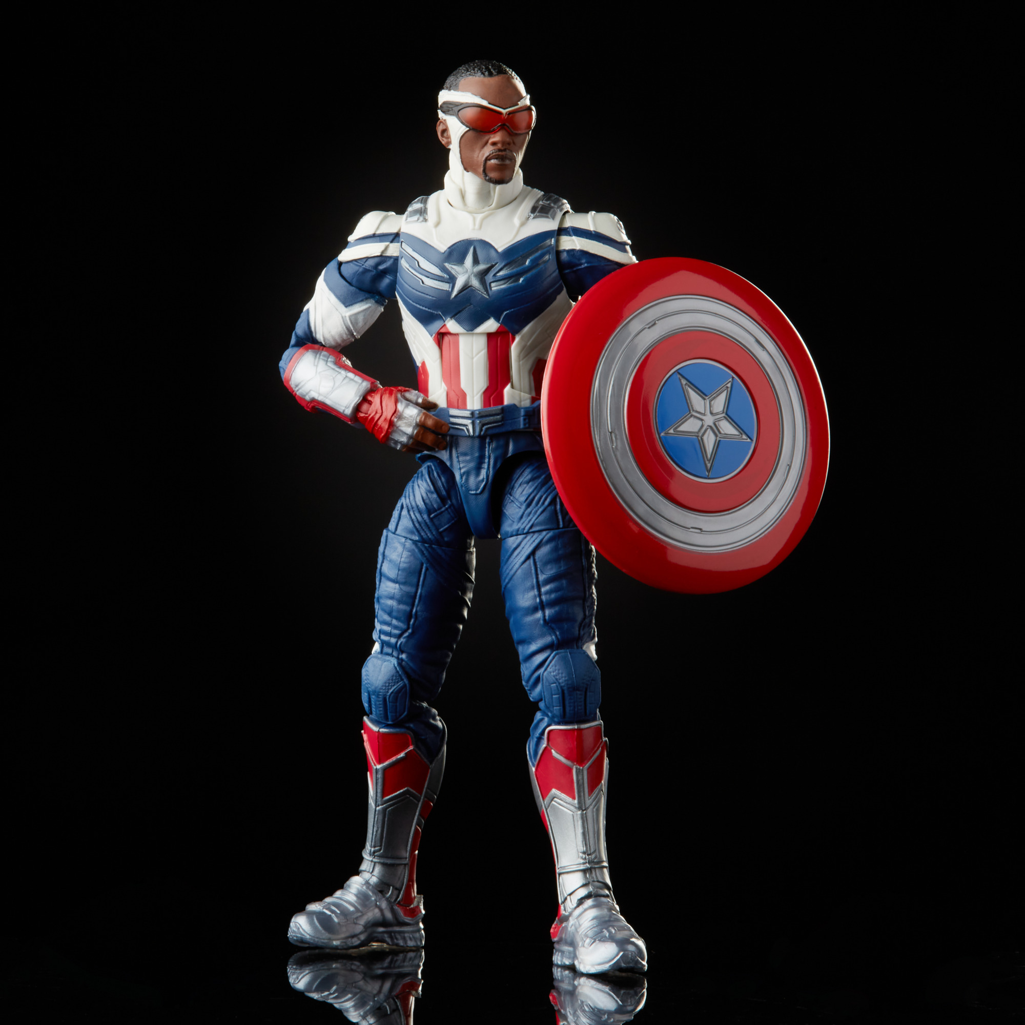 Marvel-Legends-Sam-Captain-America-06.jpg