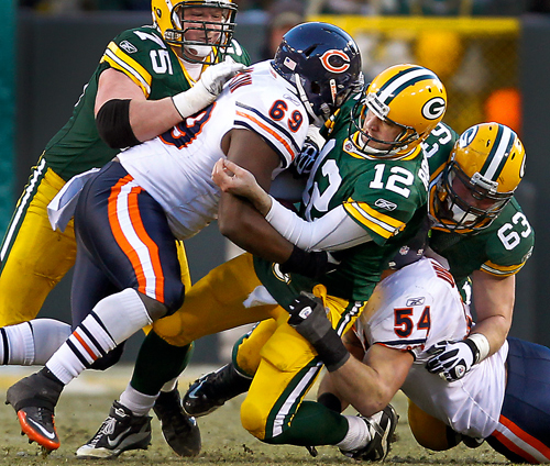 chicago-bears-sack-aaron-rogers.jpg