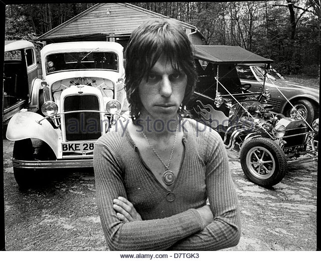 musician-jeff-beck-and-some-of-his-vintage-cars-d7tgk3.jpg