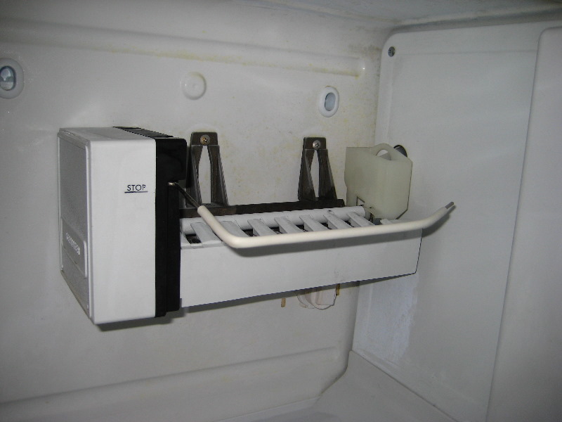 Refrigerator-Freezer-Ice-Maker-Replacement-Guide-003.JPG