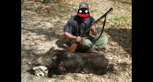 Hog_hunt_with_50_traditions.jpg