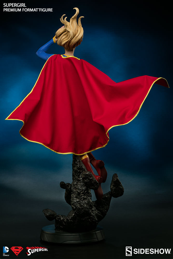 dc-comics-supergirl-premium-format-300264-07.jpg