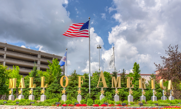 bigstock-Mall-Of-America-Entrance-Sign-68223358_600x.jpg