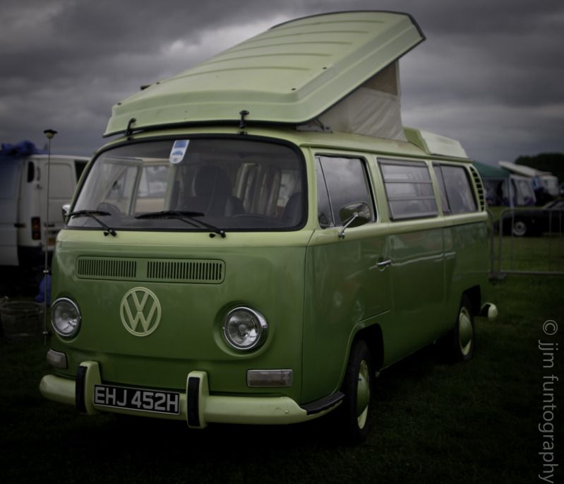 VWaction121of128.jpg