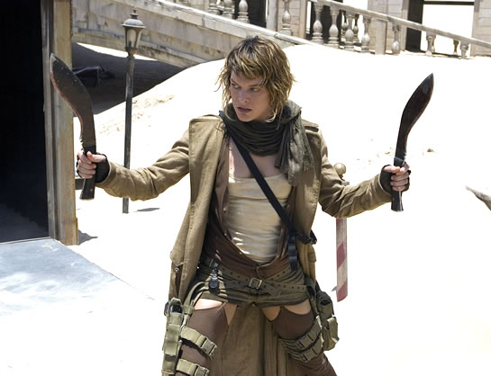 Resident_evil_extinction_milla_jovovich_with_knives.jpg