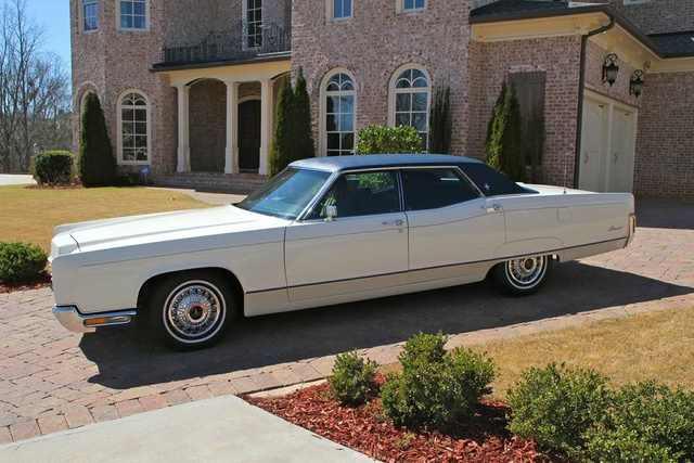 1970_lincoln_continental-pic-5279701934624521097-640x480.jpeg