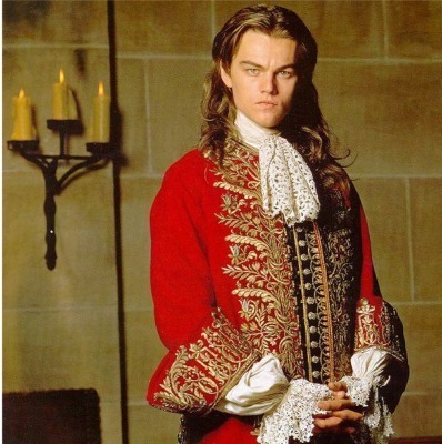 Leonardo-dicaprio-the-man-in-the-iron-mask-19745498-398-400.jpg