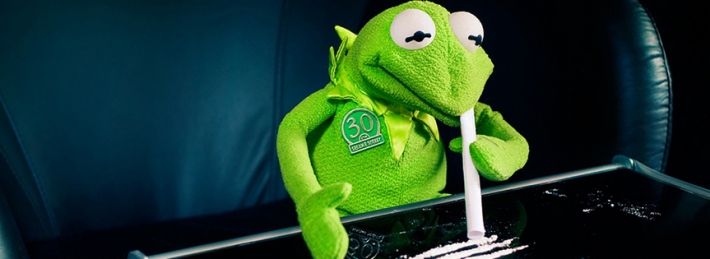 1070607108-Kermit-Cocaine-Facebook-Profile-Timeline-Cover.jpg