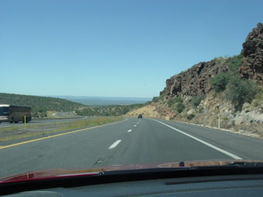 0663_091409d10_AZ_I40view1.jpg