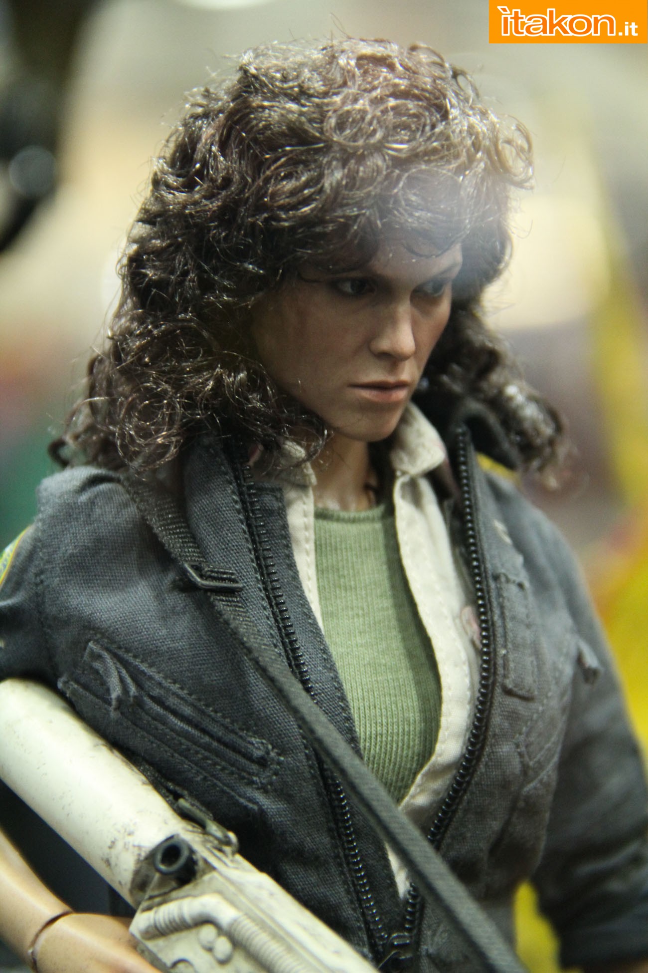 sdcc2014-hot-toys-booth-39.jpg