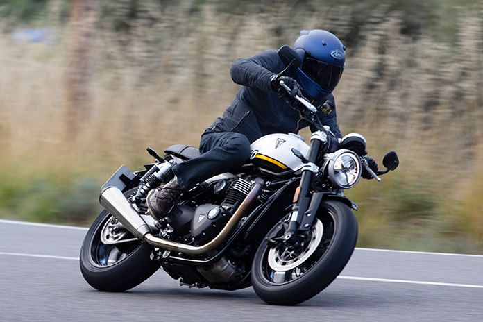 2025 Triumph Speed Twin 1200 action right side