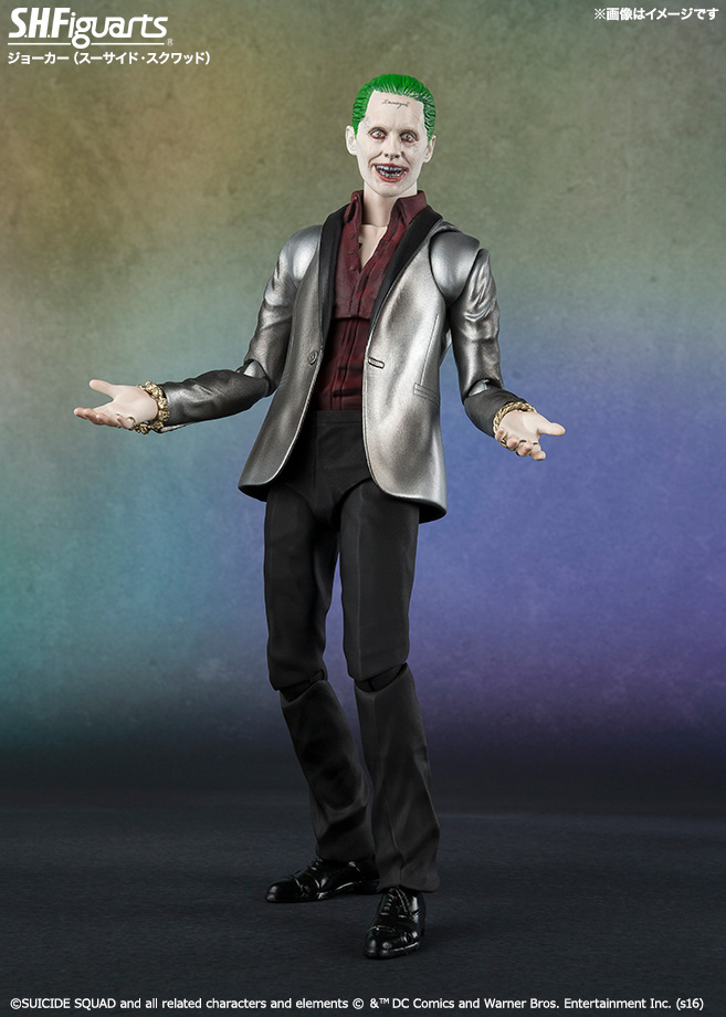 Suicide-Squad-SH-Figuarts-Joker-002.jpg