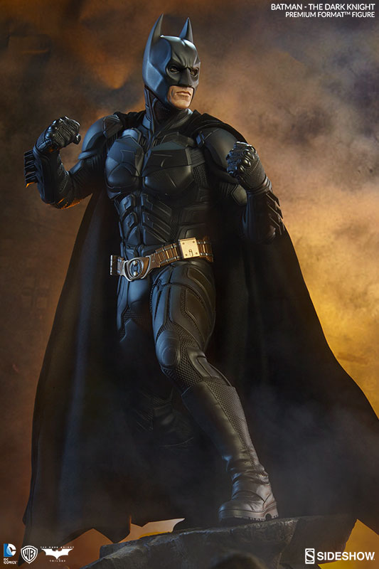 batman-the-dark-knight-premium-format-sideshow-300229-03.jpg
